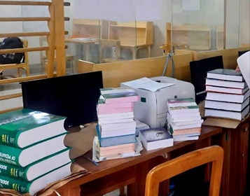 تعداد 50 عنوان کتاب جدید مربوط به رشته های مختلف در کتابخانه مجتمع آموزشی درمانی امام علی (ع)